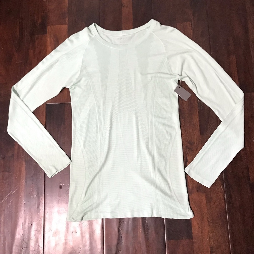 NWT Nux Active Long Sleeve Shirt Size Medium Dash Long Sleeve Mint Style S436